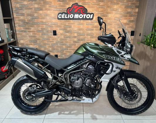 TRIUMPH TIGER 800 XCA 